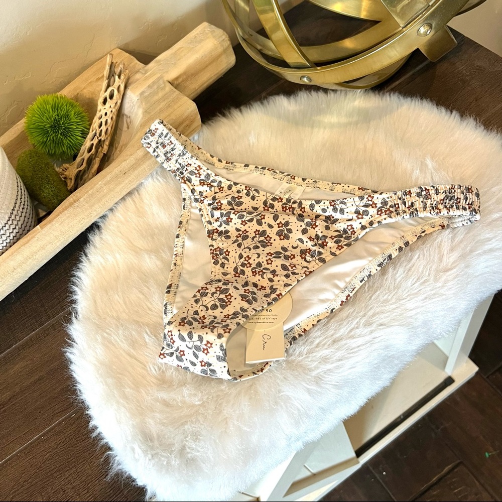 New Rylee + Cru bikini bottom Bon D